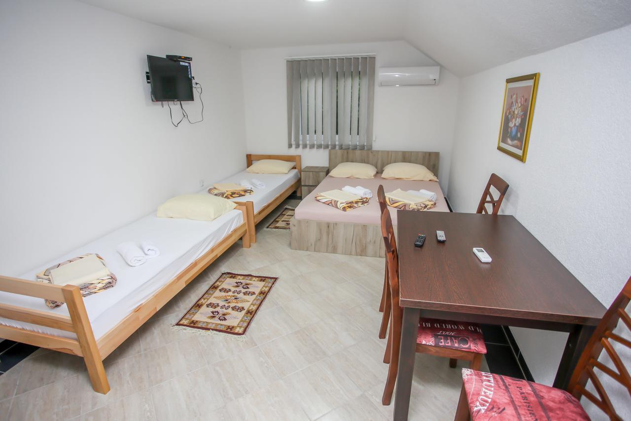 Apartments River Una 2 Бихач Экстерьер фото