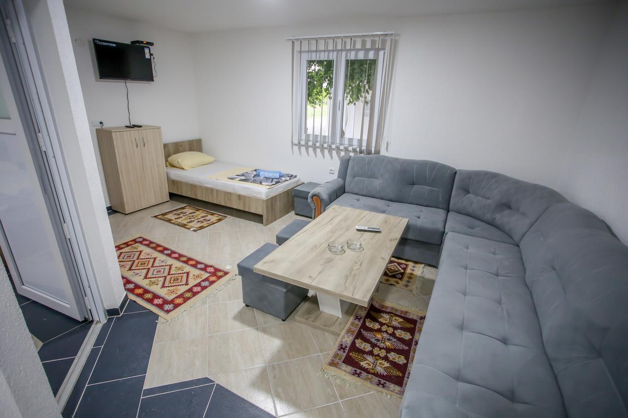 Apartments River Una 2 Бихач Экстерьер фото